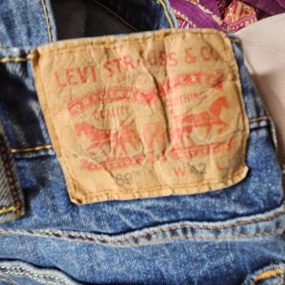 Levi's Mens 569 Loose Straight Fit Jeans 42x32 Faded Medium Wash Denim‎ Whiskers - Picture 3 of 13